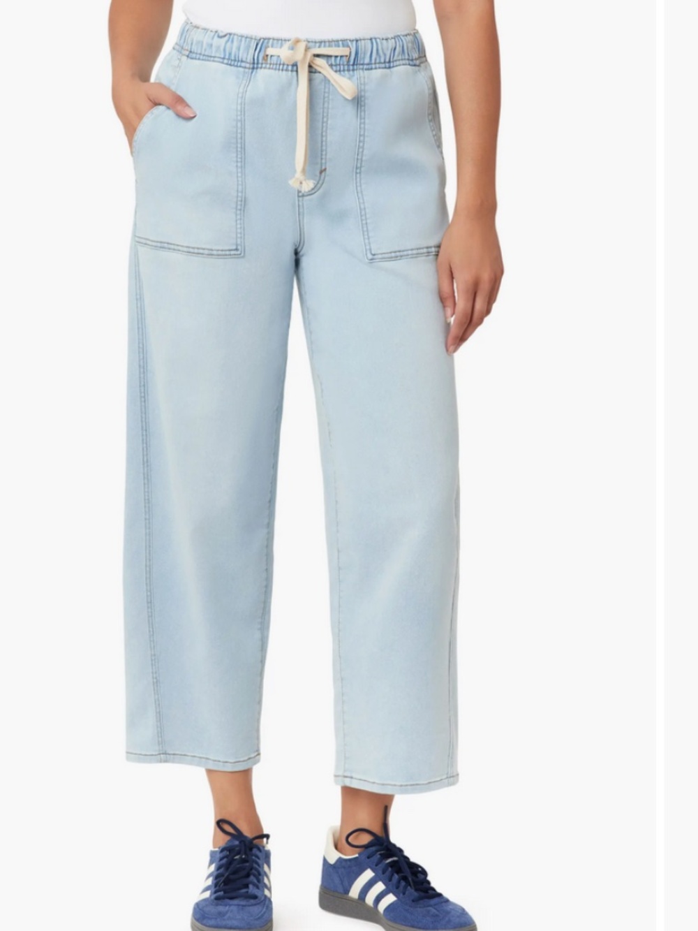 Kensie -The Jessica High Rise Relaxed Barrel Jeans. Color: Logan (light blue)
